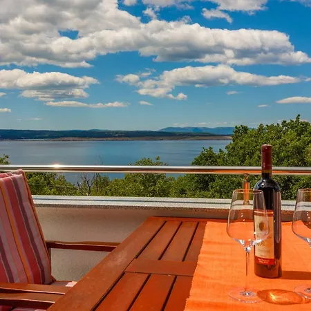 Dolloree Apartament *