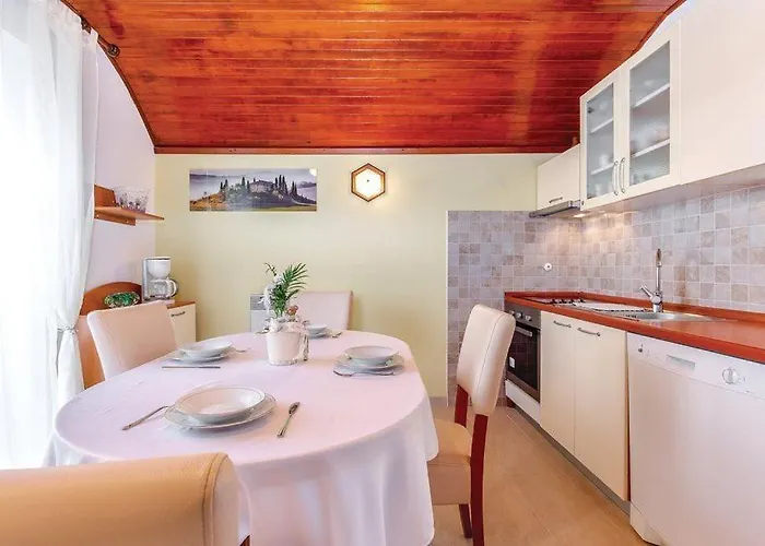 Apartment Dolloree *