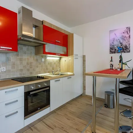 Dolloree Apartman